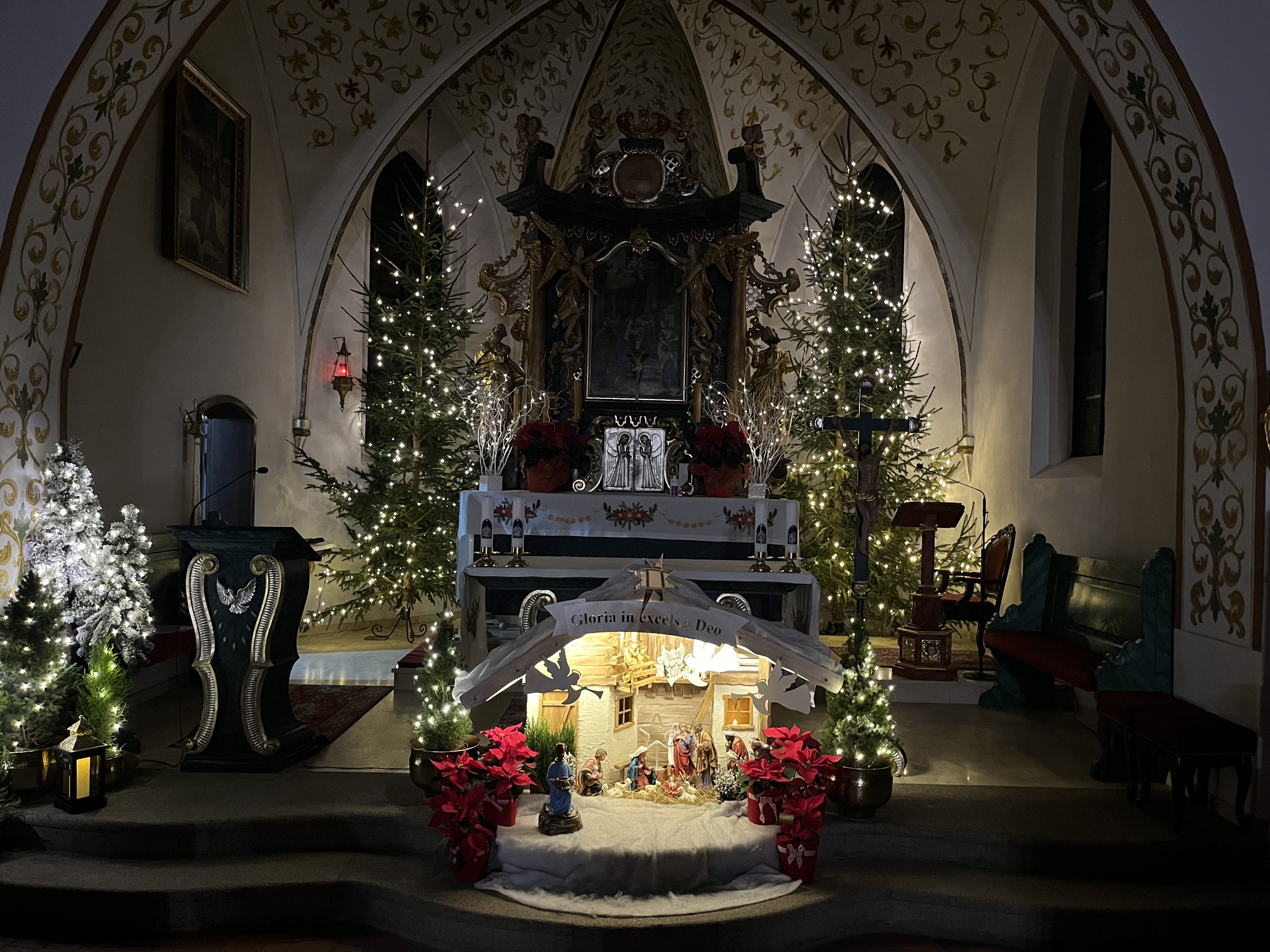 Msza św. w nocy - Pasterka w Przechlewie